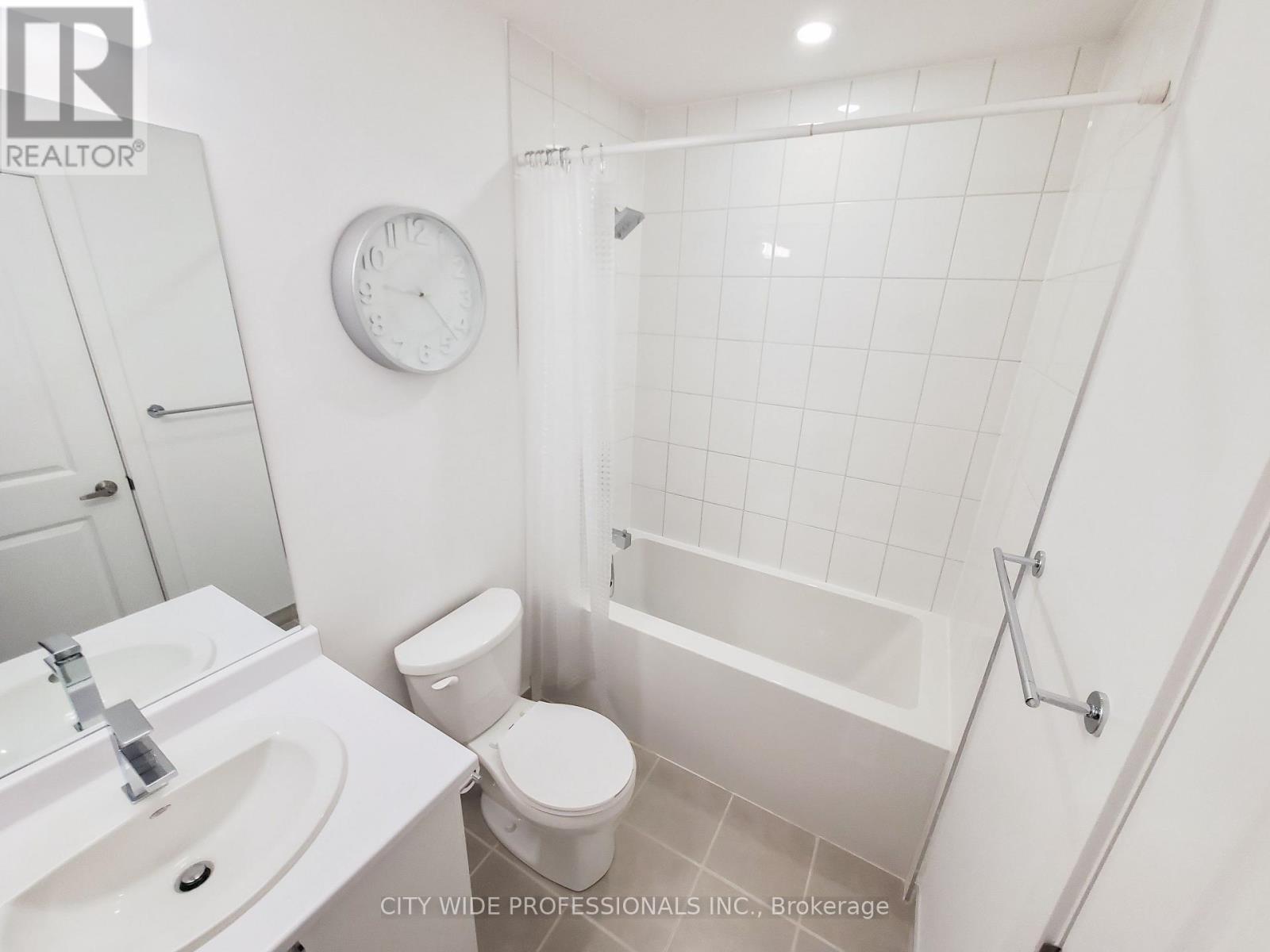 106 Covington Crescent, Whitchurch-Stouffville, Ontario  L4A 4W8 - Photo 42 - N12132612