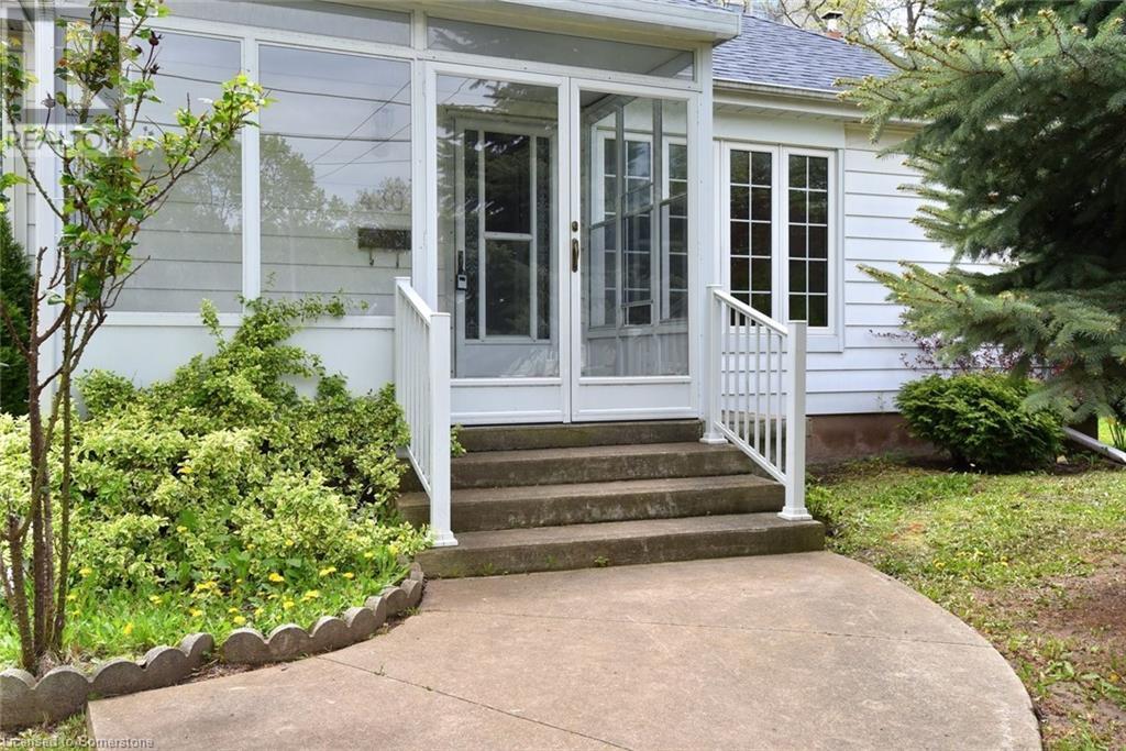 430 Queen Mary Drive, Oakville, Ontario  L6K 3M1 - Photo 2 - 40727503