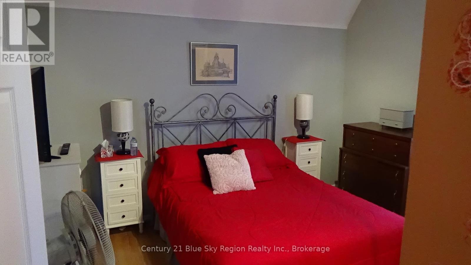 176 Church Street, West Nipissing, Ontario  P2B 1H5 - Photo 22 - X12153219