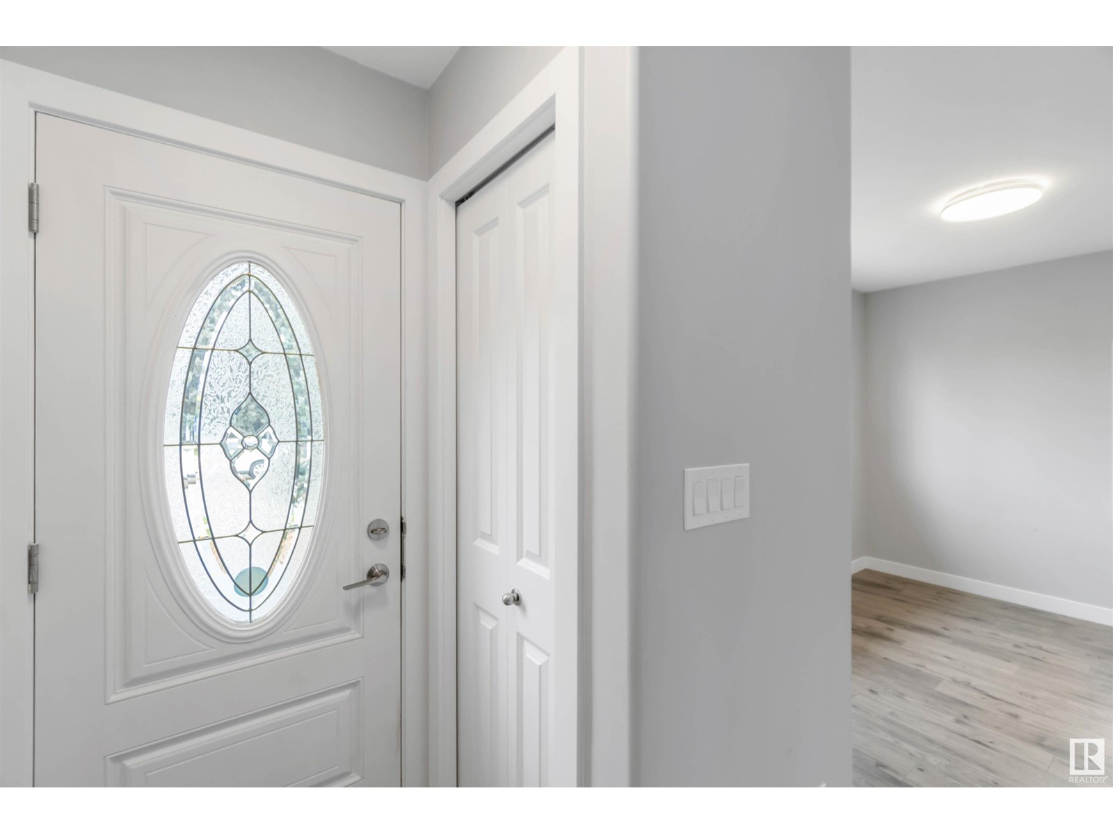 Property at 2 ST. ANDREWS AV image 3