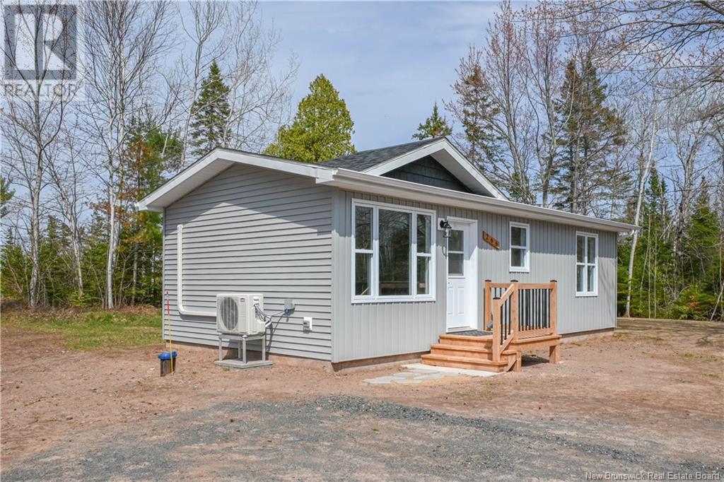 266 Herbert Road, Pokemouche, New Brunswick  E8P 1H1 - Photo 3 - NB113262