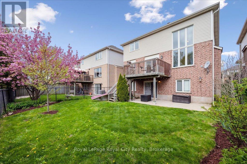 67 Grey Oak Drive, Guelph, Ontario  N1L 1R2 - Photo 39 - X12151859