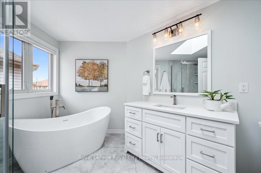 67 Grey Oak Drive, Guelph, Ontario  N1L 1R2 - Photo 30 - X12151859