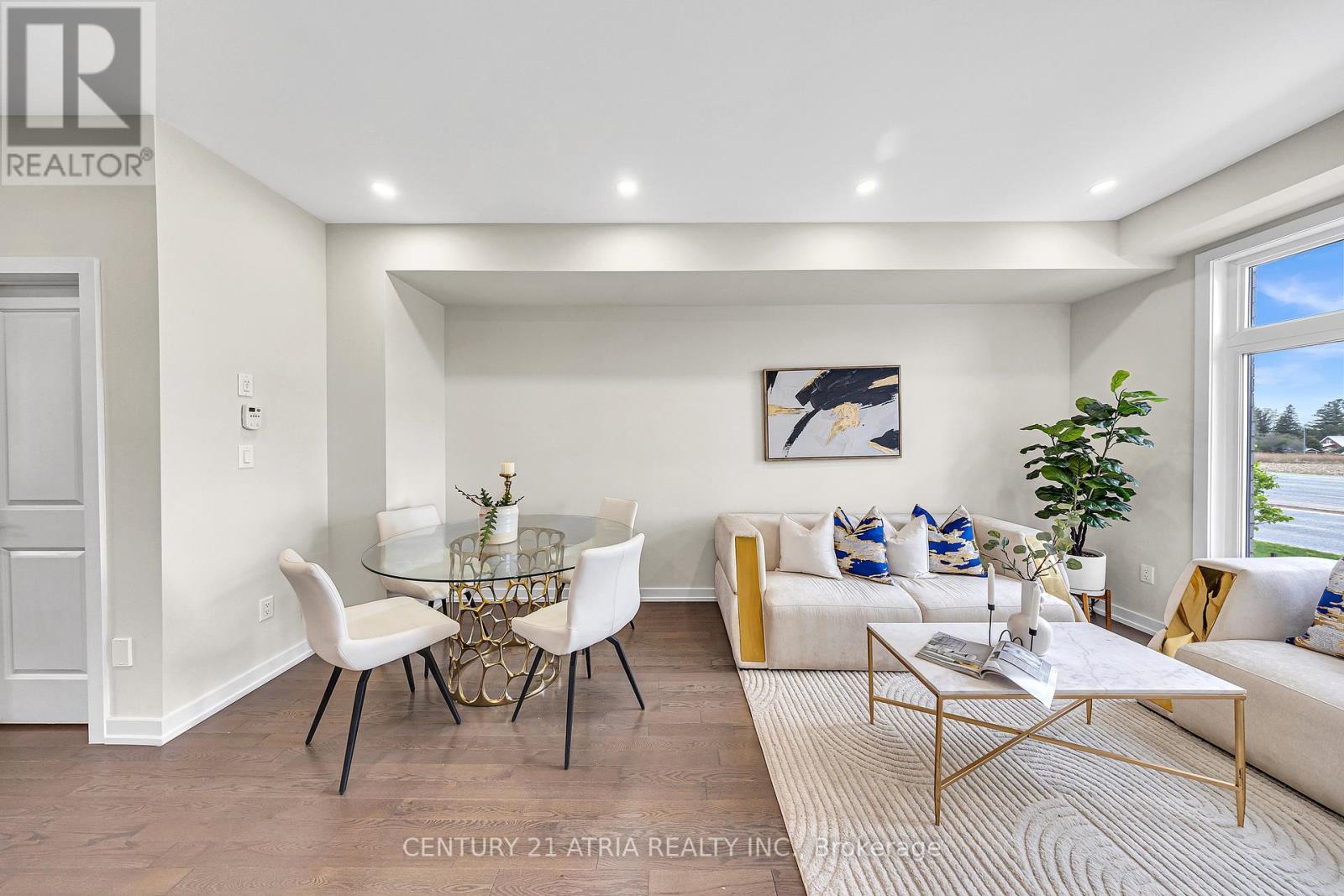 2216 Donald Cousens Parkway, Markham, Ontario  L0H 1J0 - Photo 5 - N12152506