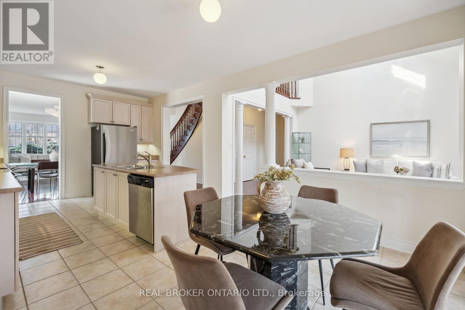 49 Nova Scotia Road, Brampton, Ontario  L6Y 5K5 - Photo 16 - W12101190