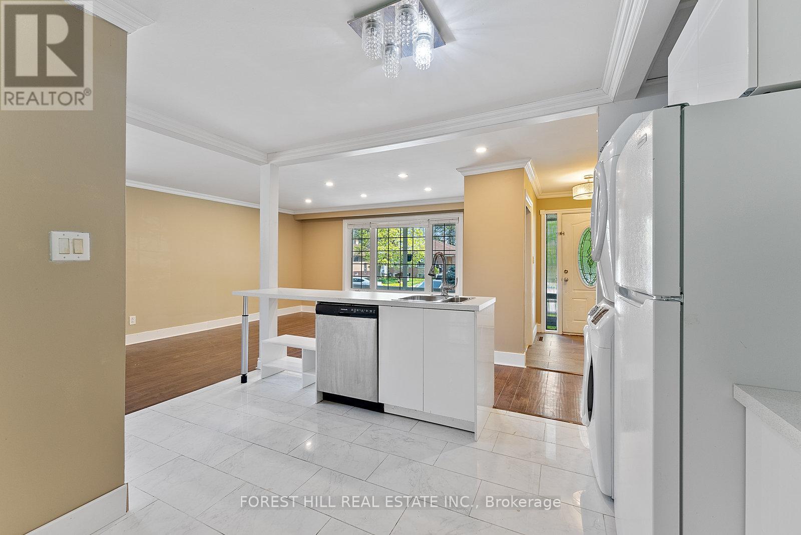 47 Kingsmere Crescent, Brampton (Northwood Park), Ontario  L6X 1Z5 - Photo 16 - W12142545