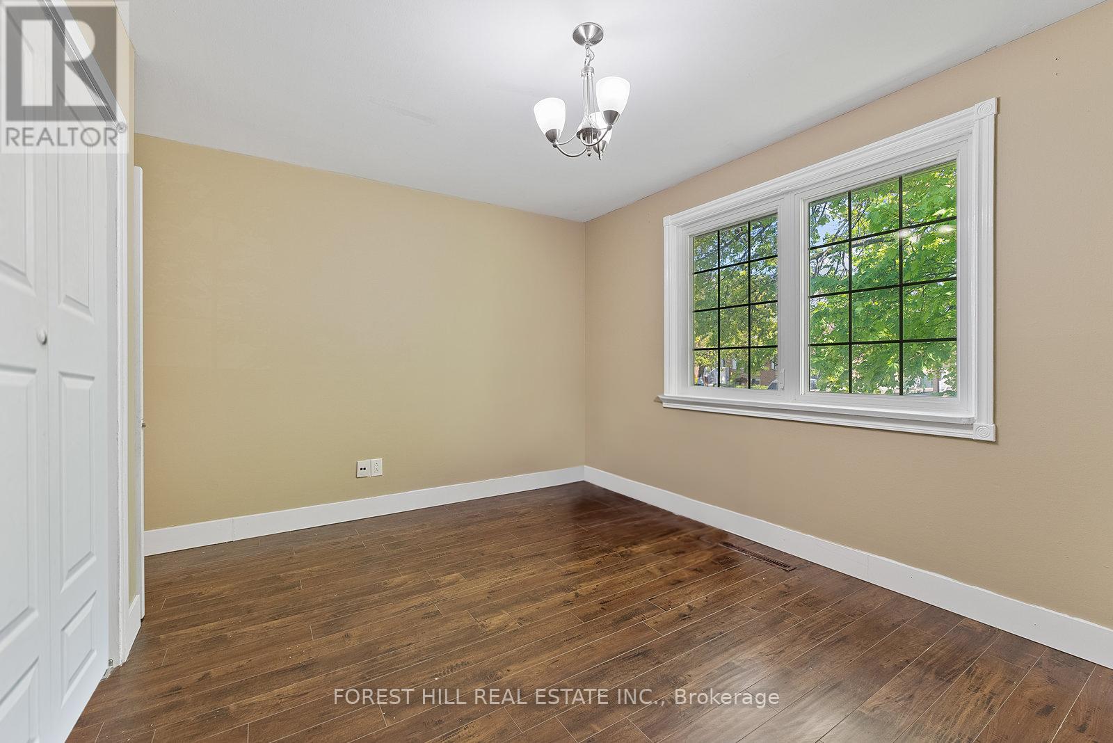 47 Kingsmere Crescent, Brampton (Northwood Park), Ontario  L6X 1Z5 - Photo 24 - W12142545