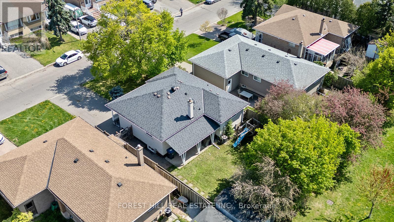 47 Kingsmere Crescent, Brampton (Northwood Park), Ontario  L6X 1Z5 - Photo 49 - W12142545