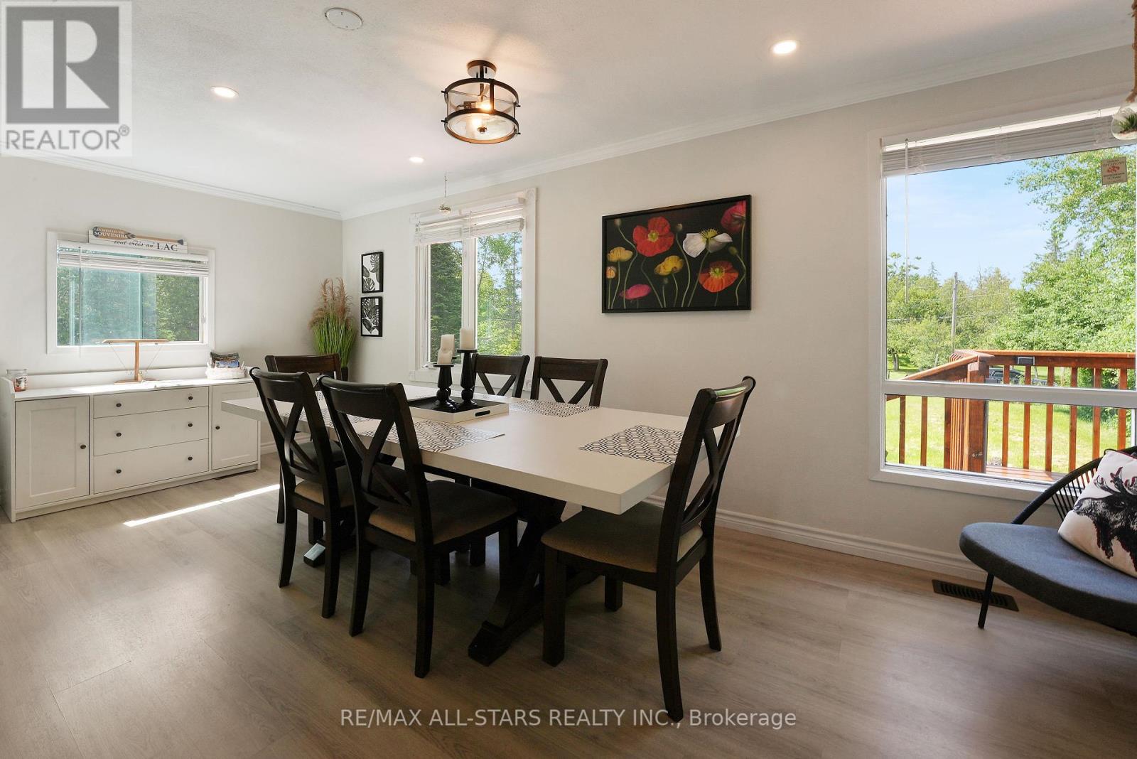 43 Sturgeon Glen Road, Kawartha Lakes, Ontario  K0M 1N0 - Photo 15 - X12153260