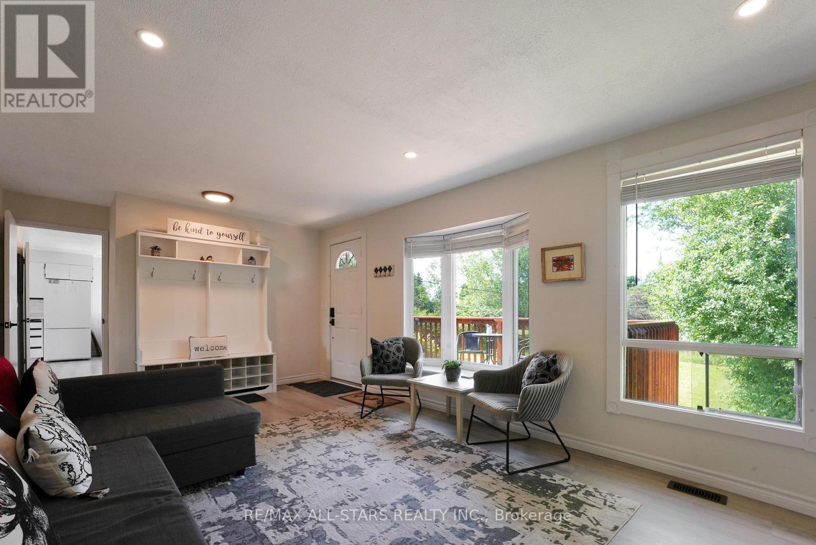 43 Sturgeon Glen Road, Kawartha Lakes, Ontario  K0M 1N0 - Photo 19 - X12153260