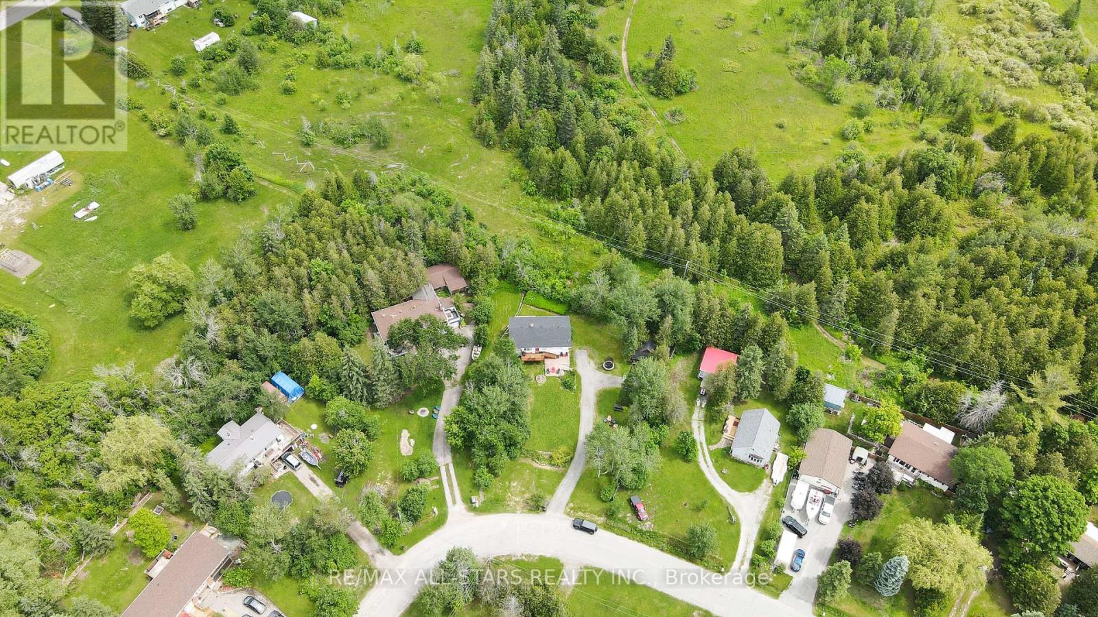 43 Sturgeon Glen Road, Kawartha Lakes, Ontario  K0M 1N0 - Photo 39 - X12153260