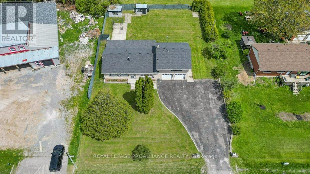 22227 Loyalist Parkway, Quinte West, Ontario  K0K 1L0 - Photo 39 - X12153413