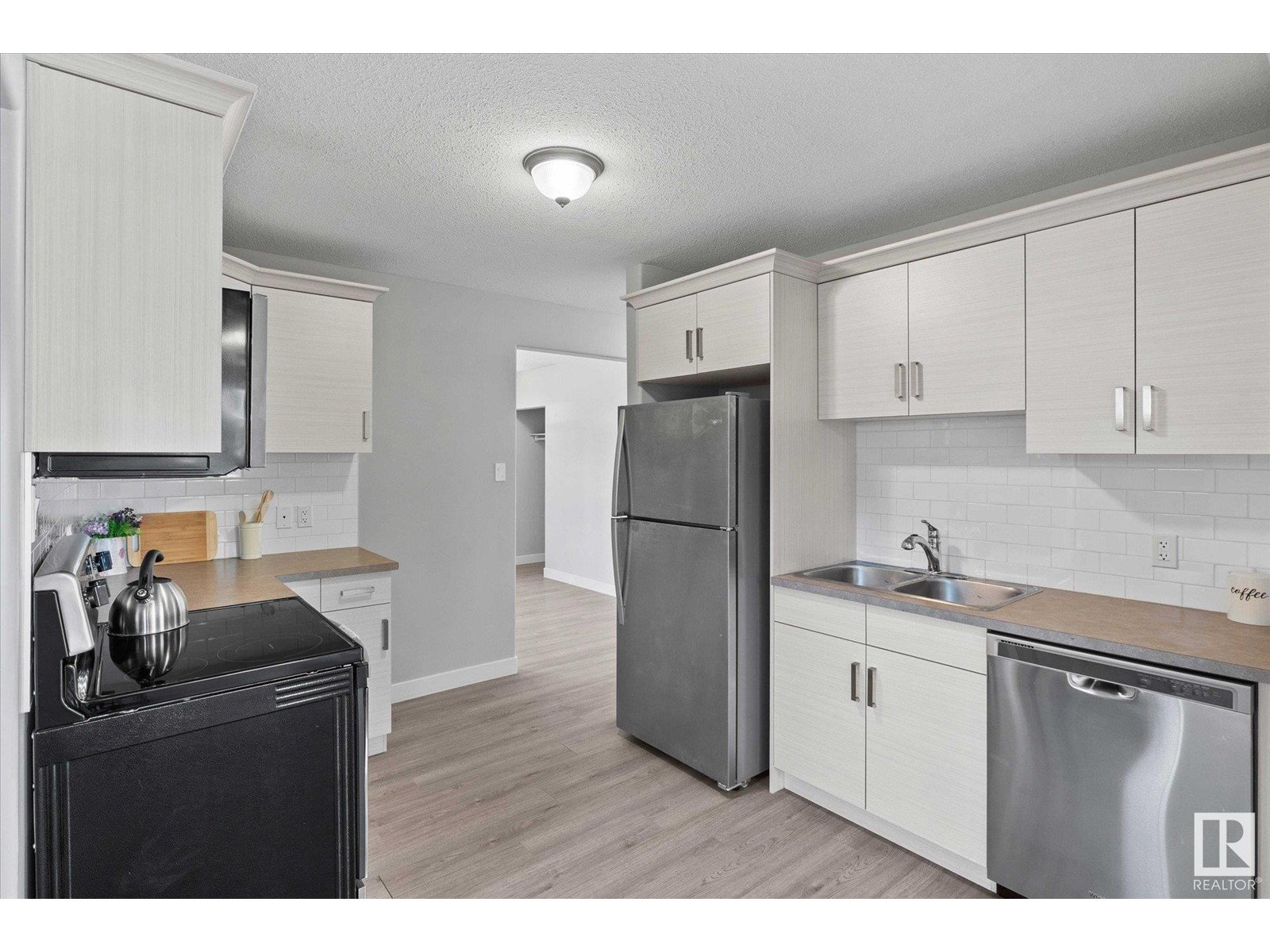 5325 46 St, Vegreville, Alberta  T9C 1C4 - Photo 6 - E4436824