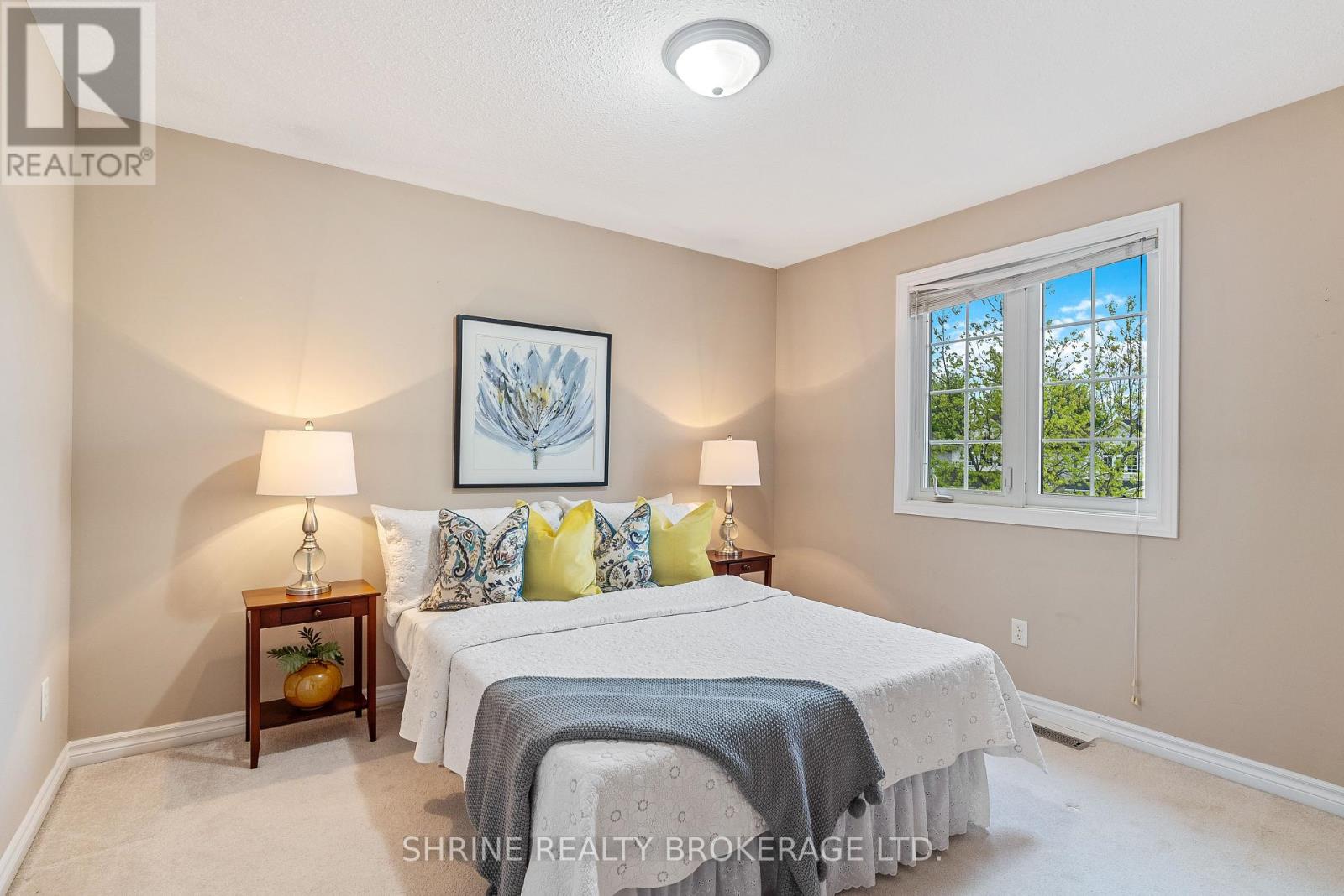 809 Queensborough Crescent, London North, Ontario  N6G 5K2 - Photo 28 - X12153467