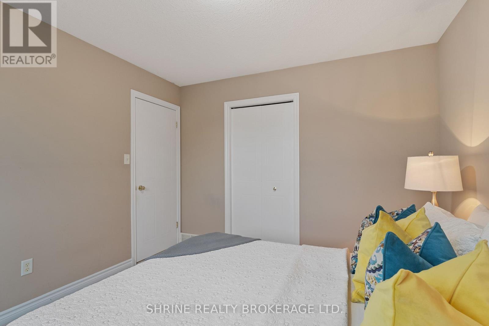 809 Queensborough Crescent, London North, Ontario  N6G 5K2 - Photo 29 - X12153467