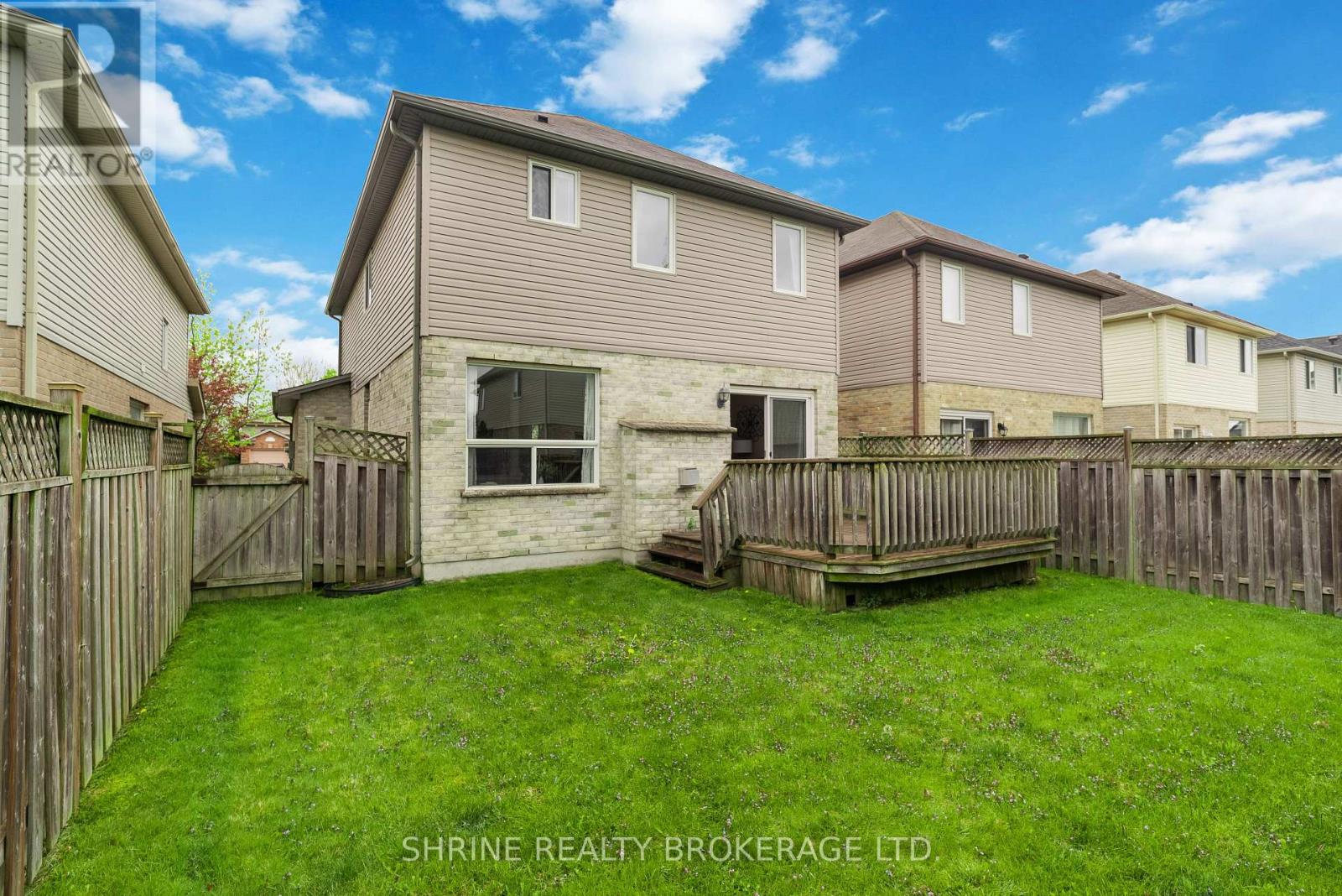 809 Queensborough Crescent, London North, Ontario  N6G 5K2 - Photo 41 - X12153467