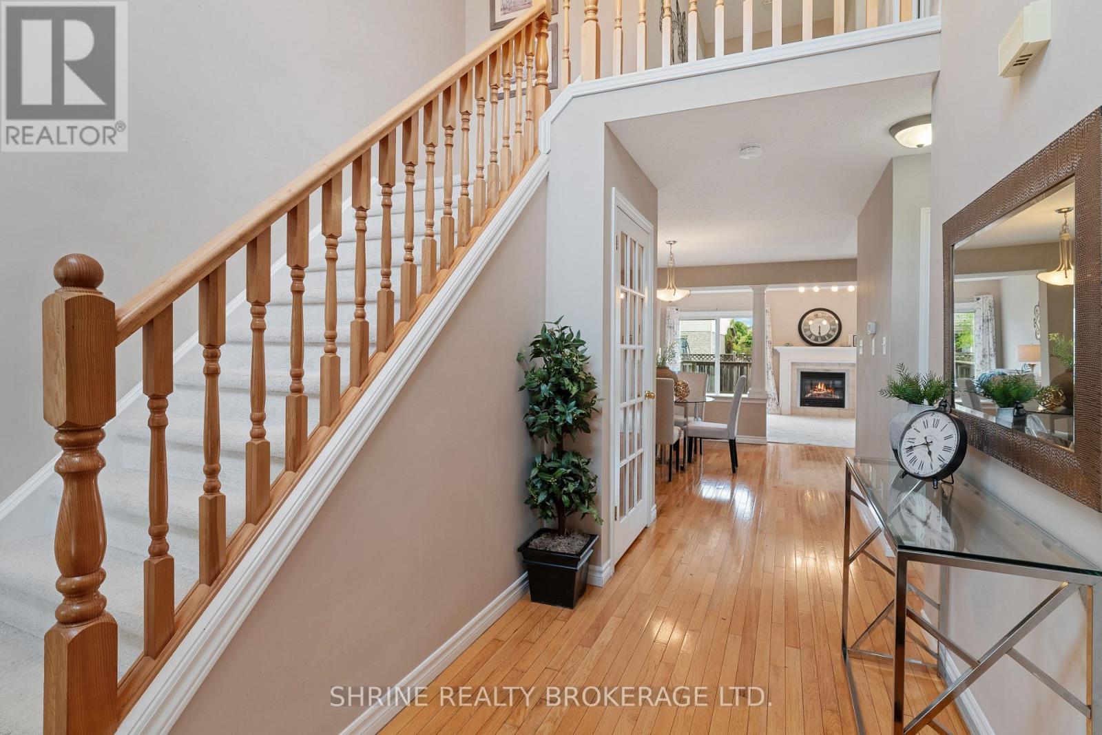 809 Queensborough Crescent, London North, Ontario  N6G 5K2 - Photo 6 - X12153467