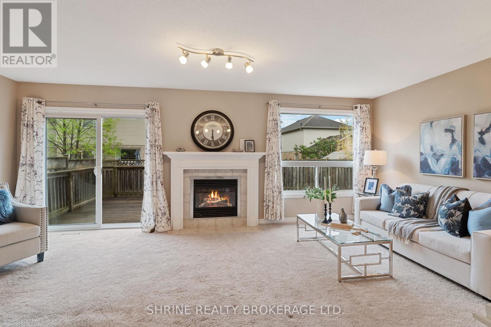 809 Queensborough Crescent, London North, Ontario  N6G 5K2 - Photo 7 - X12153467
