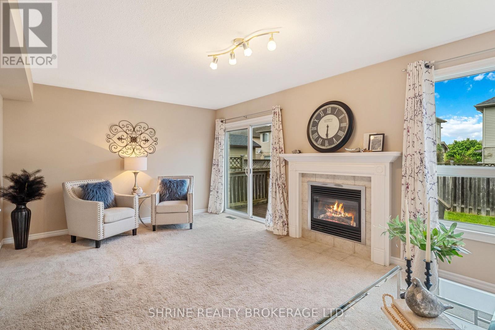 809 Queensborough Crescent, London North, Ontario  N6G 5K2 - Photo 8 - X12153467