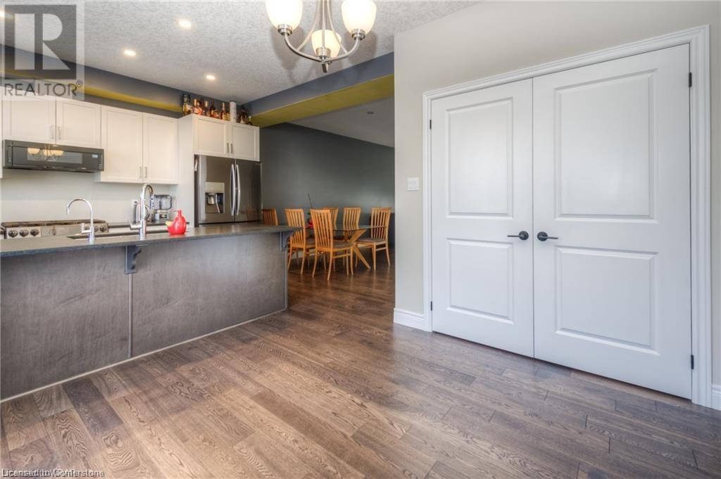 110 Loxleigh Lane, Breslau, Ontario  N0B 1M0 - Photo 18 - 40729429