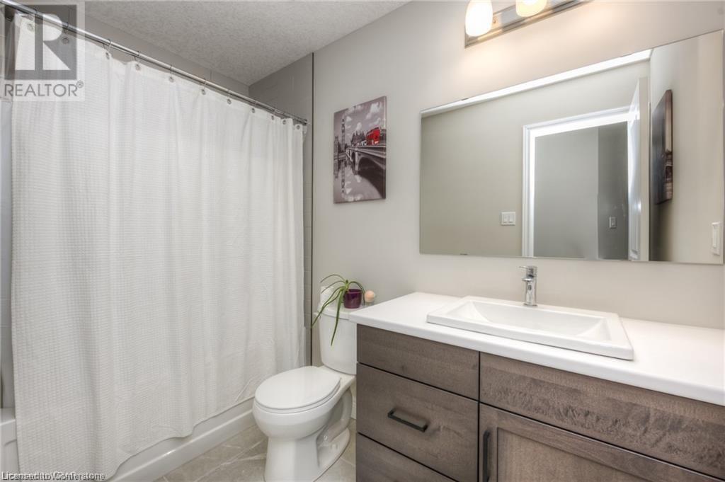 110 Loxleigh Lane, Breslau, Ontario  N0B 1M0 - Photo 24 - 40729429