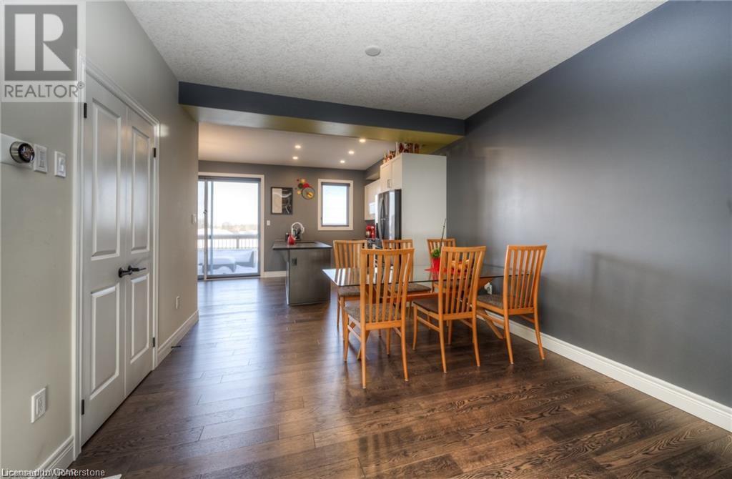 110 Loxleigh Lane, Breslau, Ontario  N0B 1M0 - Photo 7 - 40729429