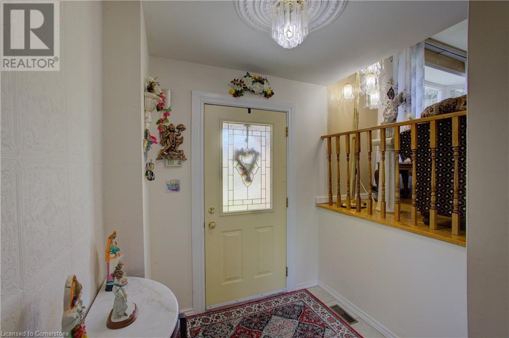 1275 Dunbar Road, Cambridge, Ontario  N3H 4Z6 - Photo 4 - 40729326