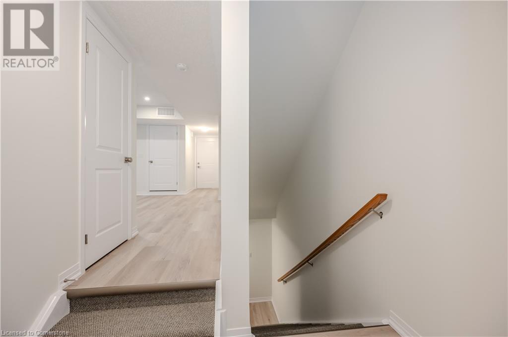 26 Reverie Way, Kitchener, Ontario  N2E 0K5 - Photo 15 - 40729171