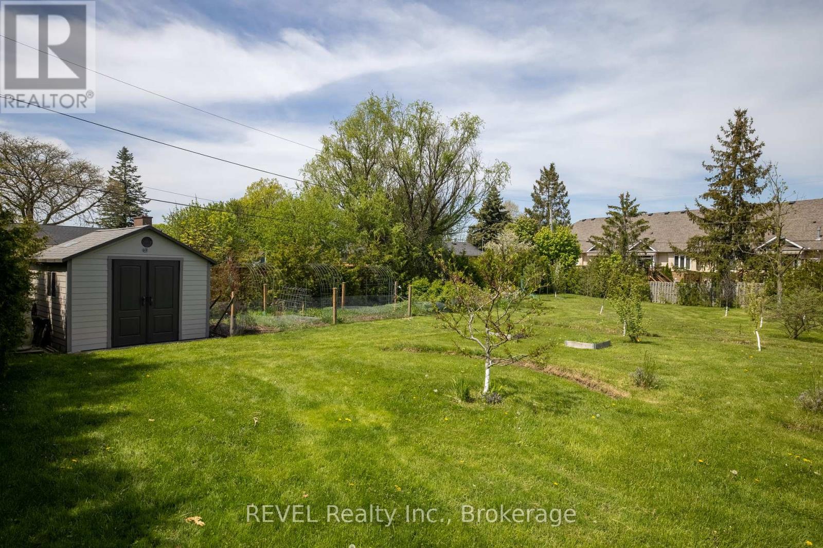 7 Parklane Crescent, St. Catharines, Ontario  L2T 3T9 - Photo 42 - X12153408