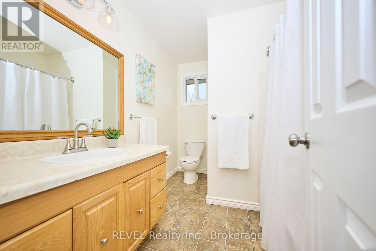 262 High Street, Fort Erie (Central), Ontario  L2A 3R3 - Photo 21 - X12153470