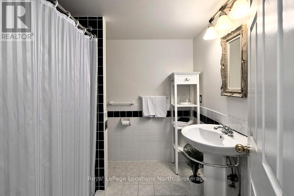 365 Mariners Way, Collingwood, Ontario  L9Y 5C7 - Photo 40 - S12153314