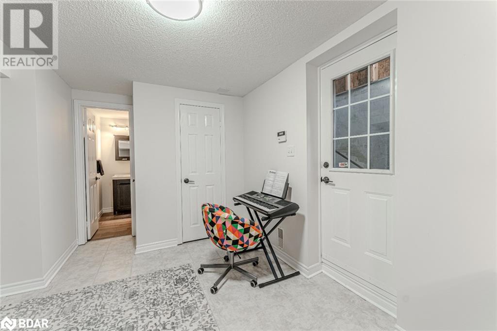 36 Knupp Road, Barrie, Ontario  L4N 0P6 - Photo 23 - 40728299