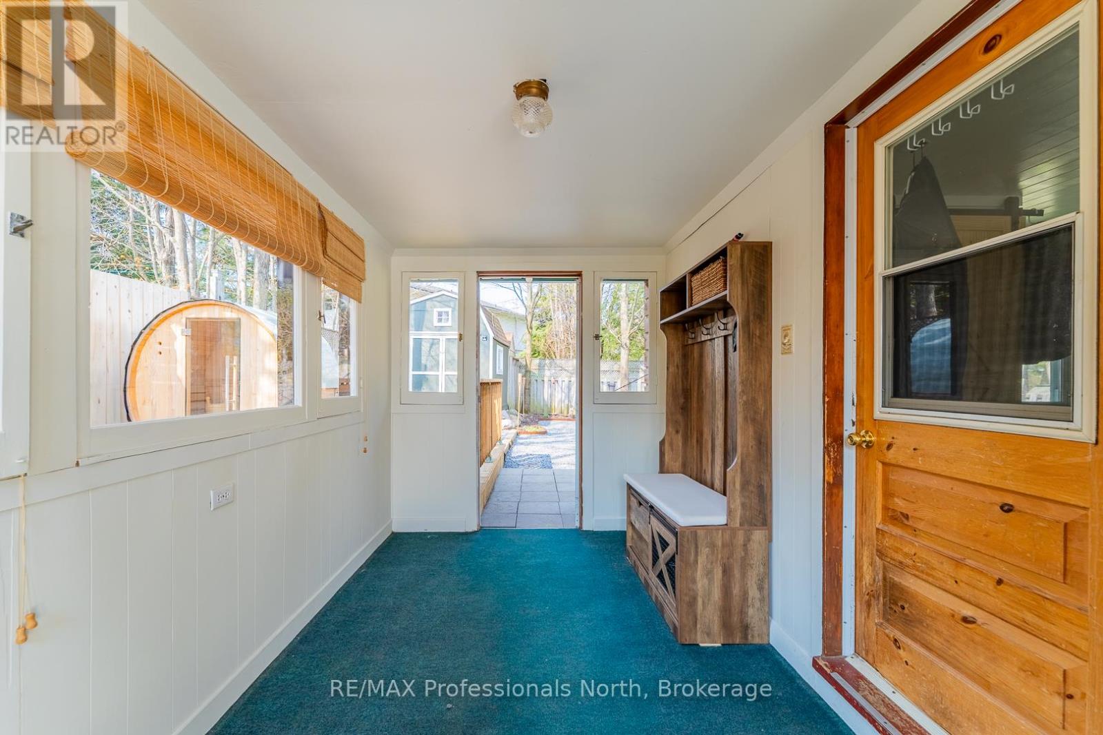 Property at 65 CENTRE STREET S image 5