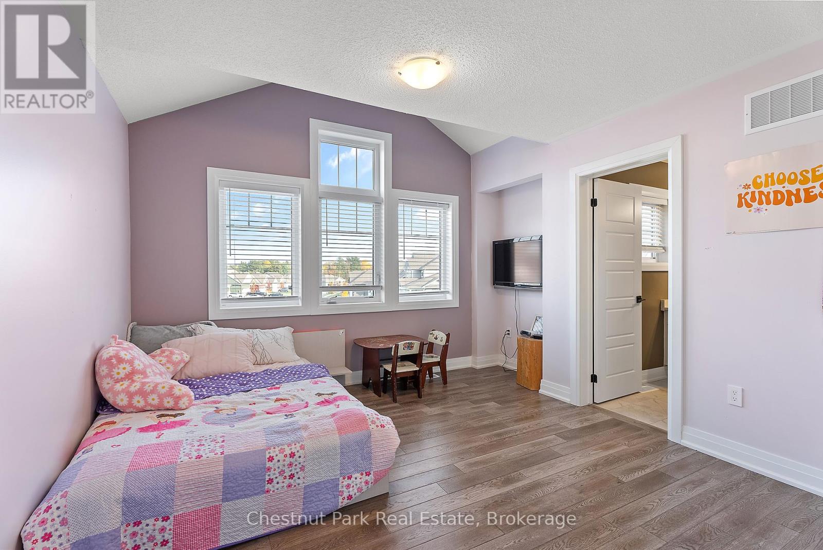 79 Chambery Street, Bracebridge, Ontario  P1L 0G2 - Photo 16 - X12153352