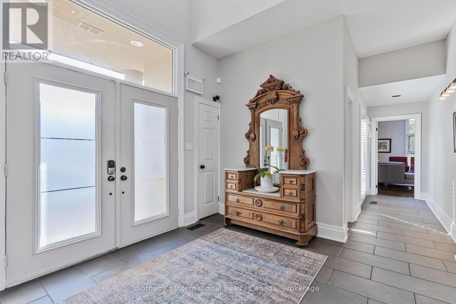 Property at 160 GRAND CYPRESS LANE image 3