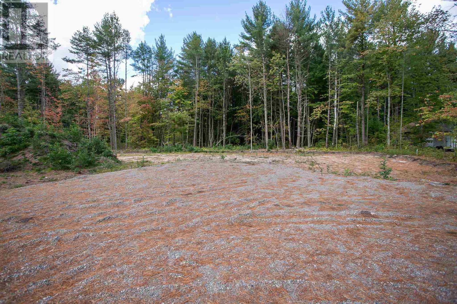 854 River Rd, Sault Ste. Marie, Ontario  P6A 5K9 - Photo 4 - SM251144