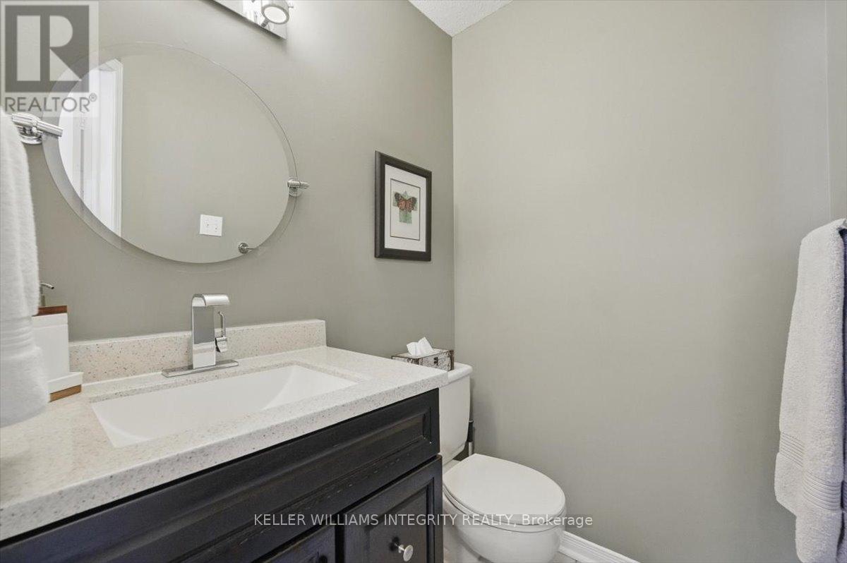 1561 Verchere Street, Ottawa, Ontario  K1C 6B8 - Photo 17 - X12153261