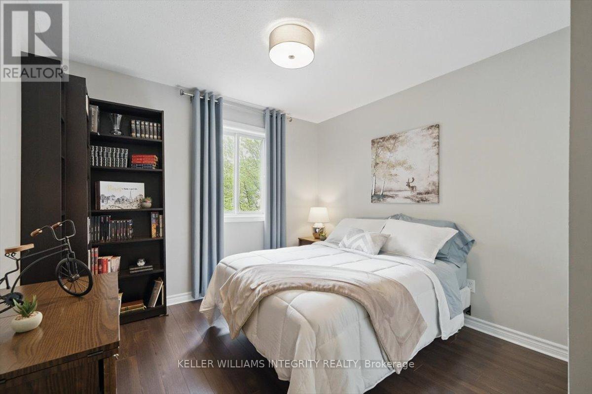 1561 Verchere Street, Ottawa, Ontario  K1C 6B8 - Photo 23 - X12153261