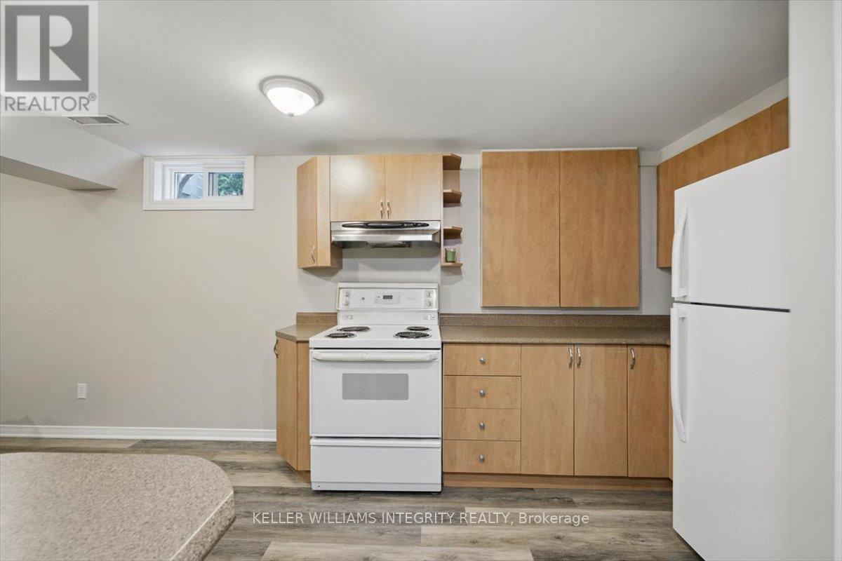 1561 Verchere Street, Ottawa, Ontario  K1C 6B8 - Photo 33 - X12153261