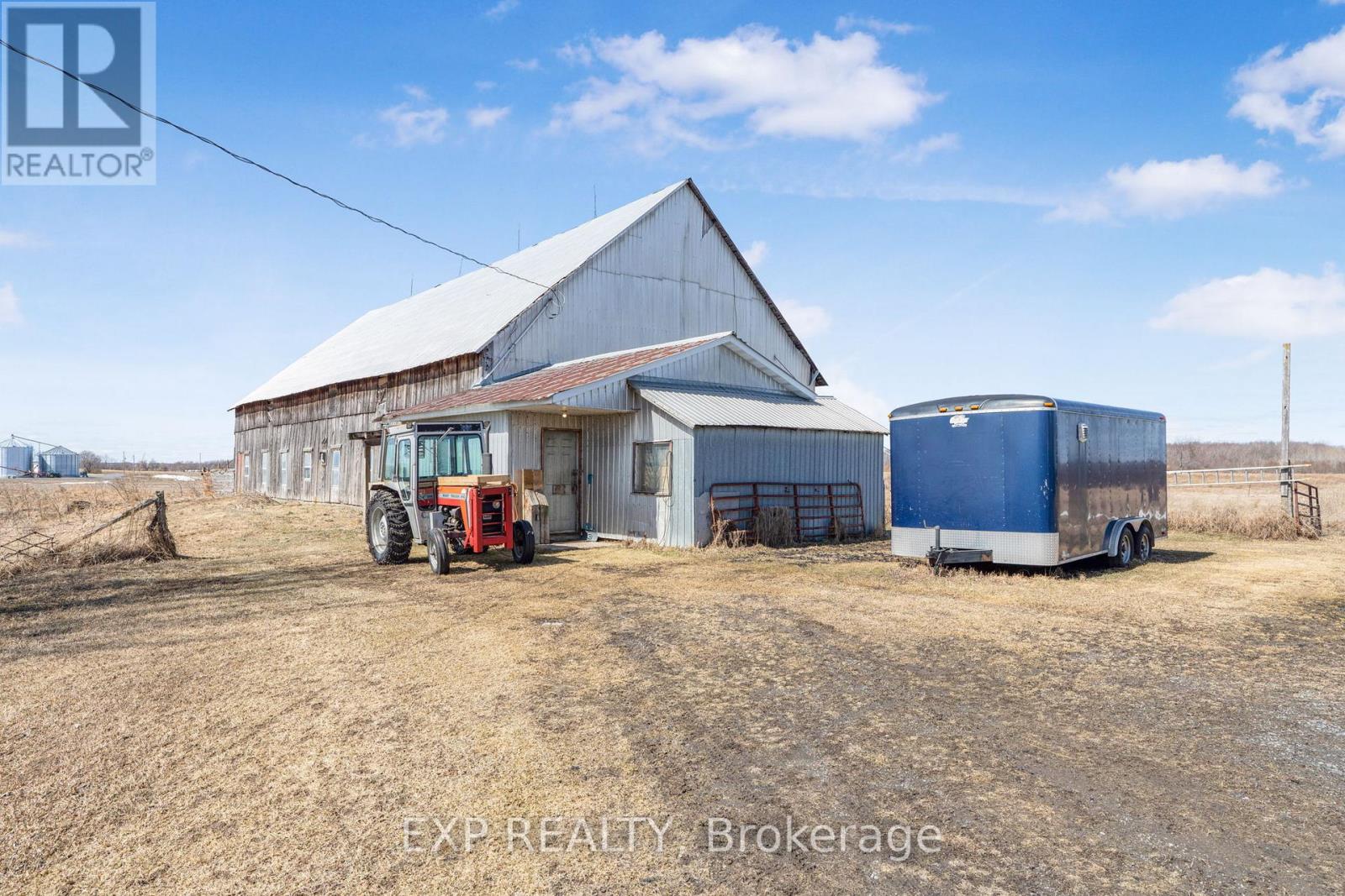 20405 Laggan-Glenelg Road, North Glengarry, Ontario  K0B 1E0 - Photo 25 - X12153339