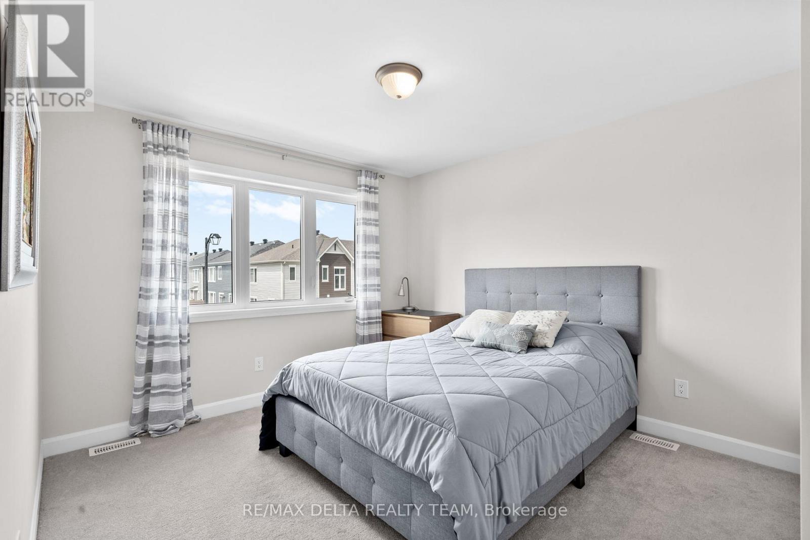 820 Mercier Crescent, Ottawa, Ontario  K1W 0N6 - Photo 28 - X12153377