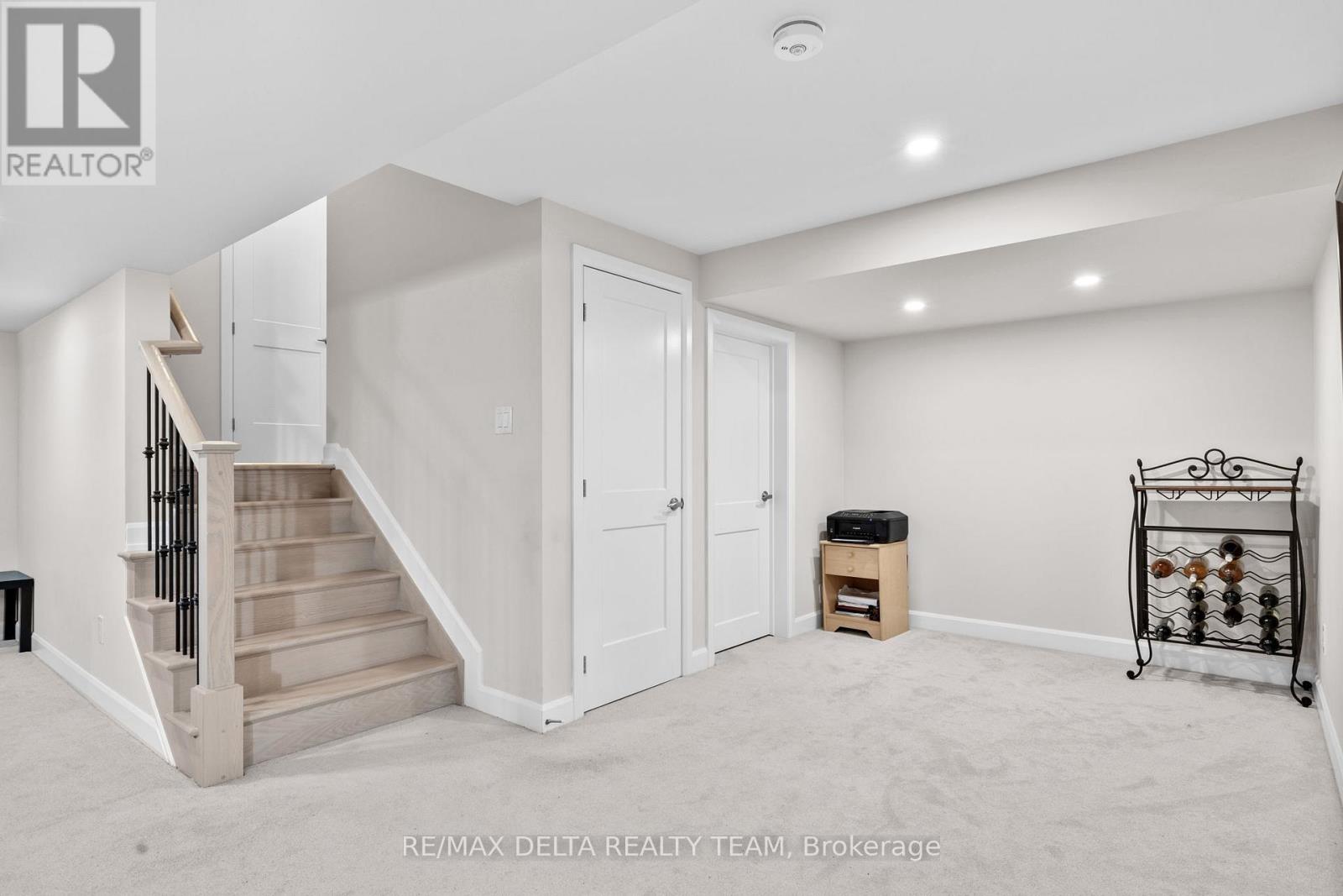 820 Mercier Crescent, Ottawa, Ontario  K1W 0N6 - Photo 34 - X12153377