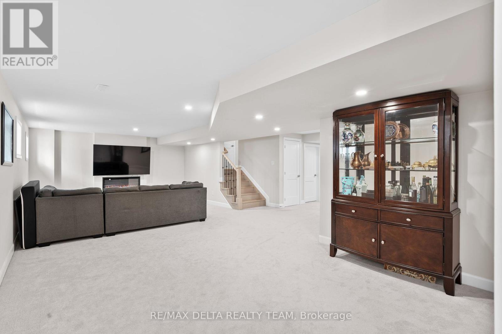 820 Mercier Crescent, Ottawa, Ontario  K1W 0N6 - Photo 37 - X12153377
