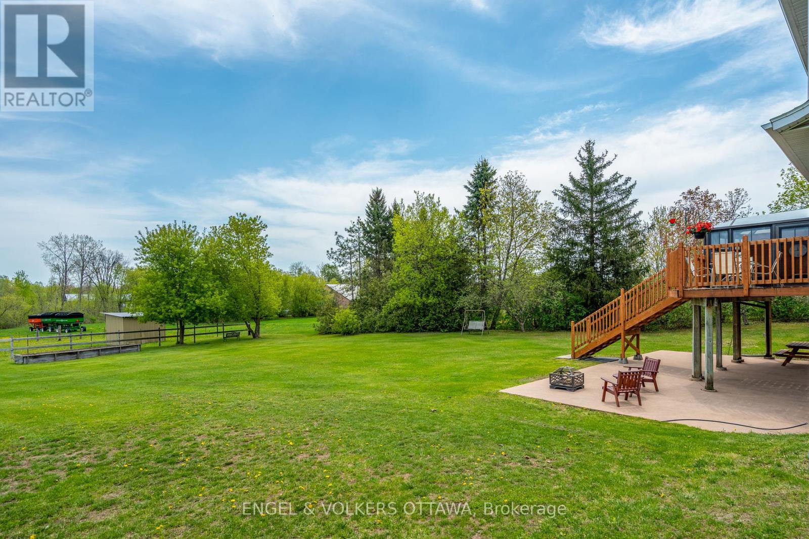 2867 Stagecoach Road, Ottawa, Ontario  K0A 2W0 - Photo 22 - X12153460