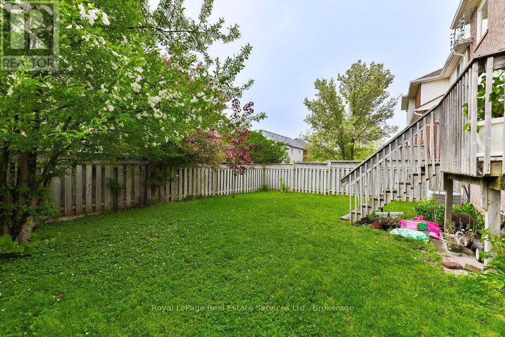 1332 Sagewood Crescent, Oakville, Ontario  L6M 4A4 - Photo 33 - W12153335