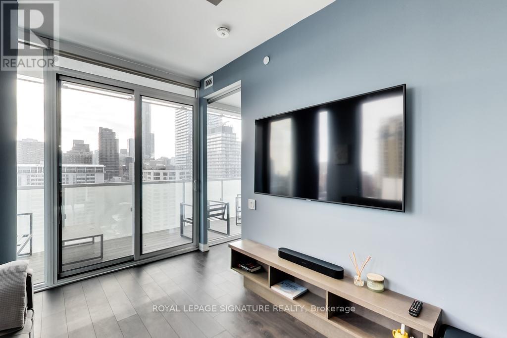 1704 - 28 Wellesley Street E, Toronto, Ontario  M4Y 0C4 - Photo 12 - C12153247