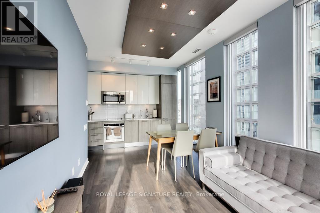 1704 - 28 Wellesley Street E, Toronto, Ontario  M4Y 0C4 - Photo 4 - C12153247