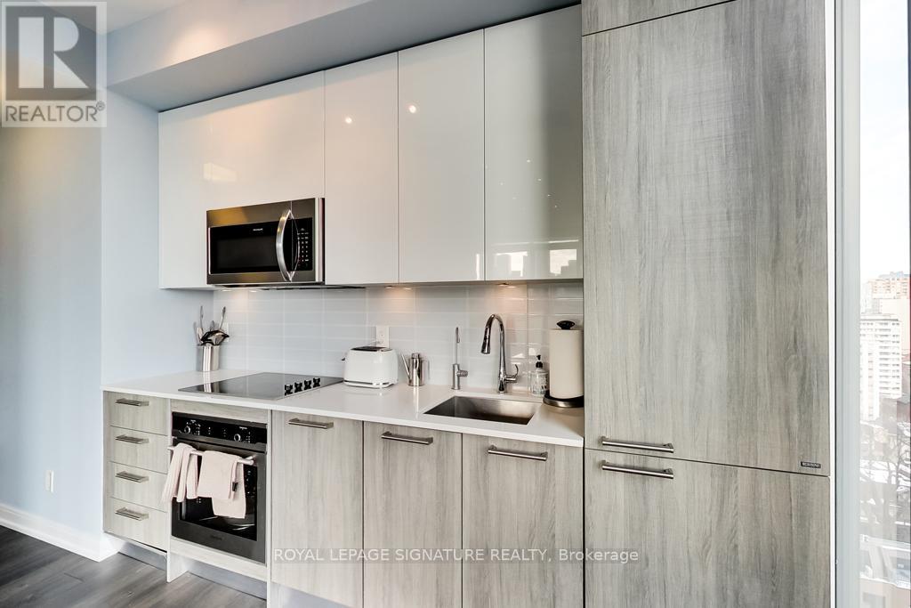 1704 - 28 Wellesley Street E, Toronto, Ontario  M4Y 0C4 - Photo 7 - C12153247