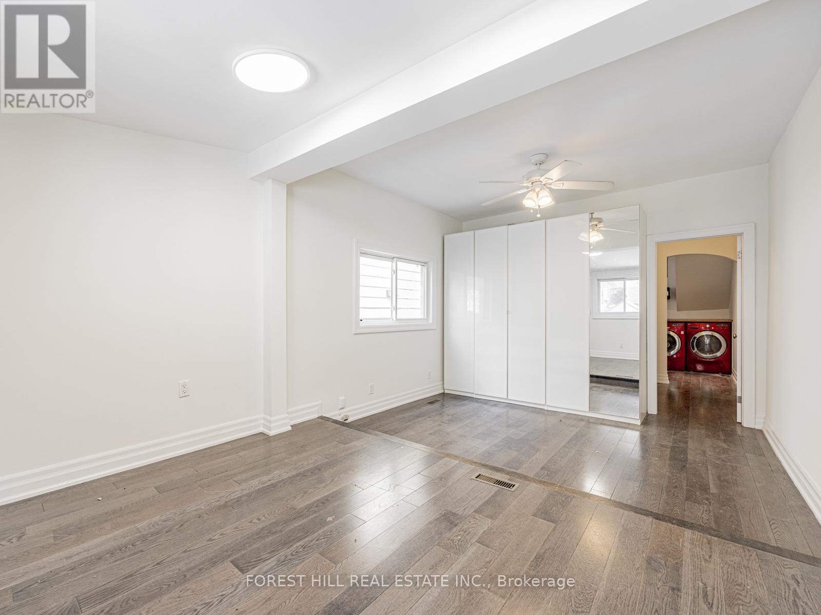 51 Major Street, Toronto, Ontario  M5S 2K9 - Photo 10 - C12153286