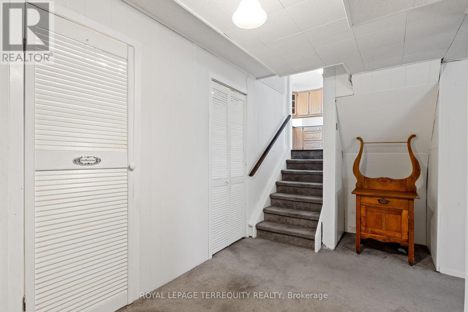 52 Cathedral Bluffs Drive, Toronto (Cliffcrest), Ontario  M1M 2T9 - Photo 30 - E12153297